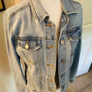 Universal thread denim jacket